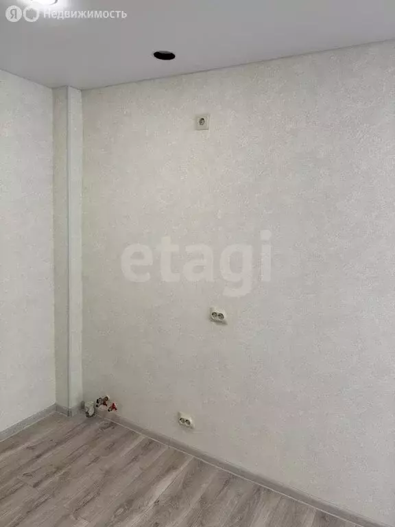 1к в -комнатной квартире (13.5 м) - Фото 0