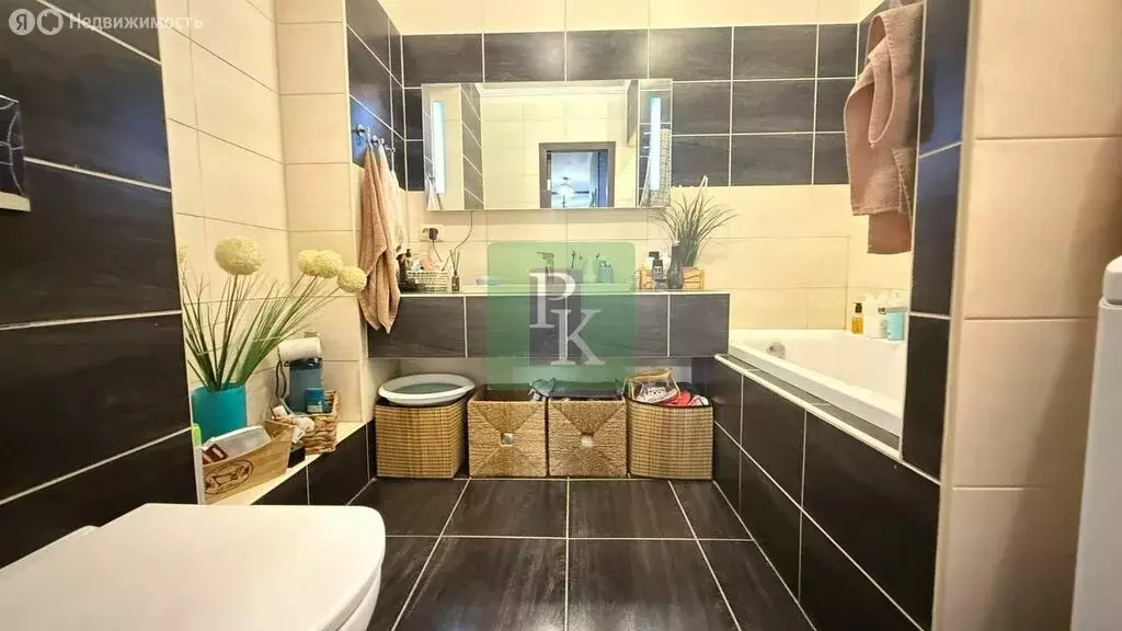 2-комнатная квартира: Симферополь, Луговая улица, 6Н/2А (60 м) - Фото 0