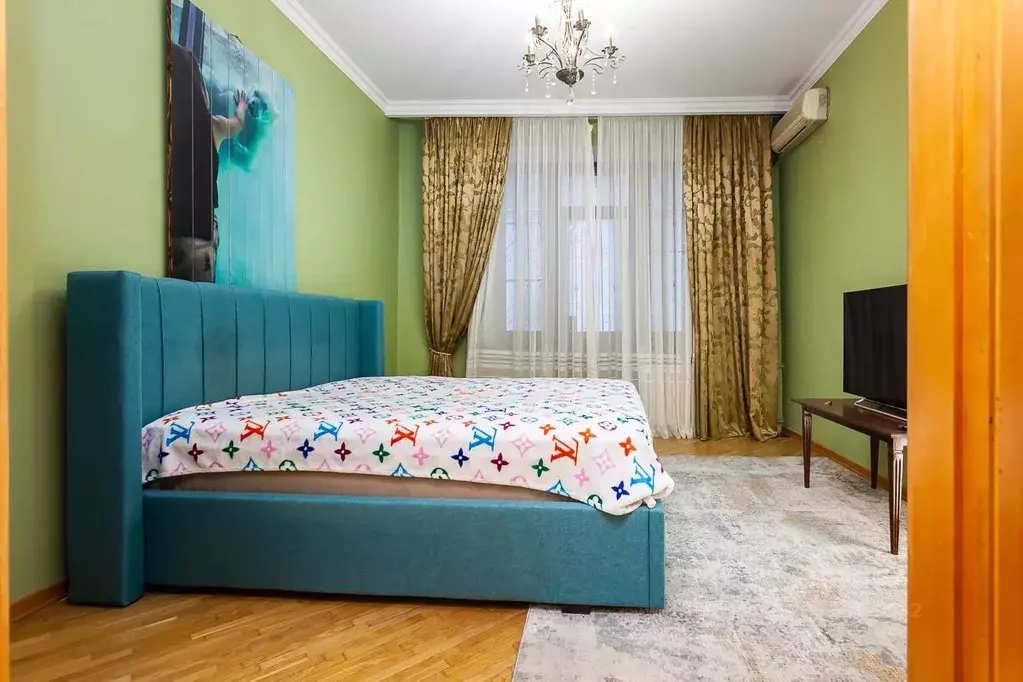 2-к кв. Краснодарский край, Краснодар Красная ул., 78 (52.7 м) - Фото 0