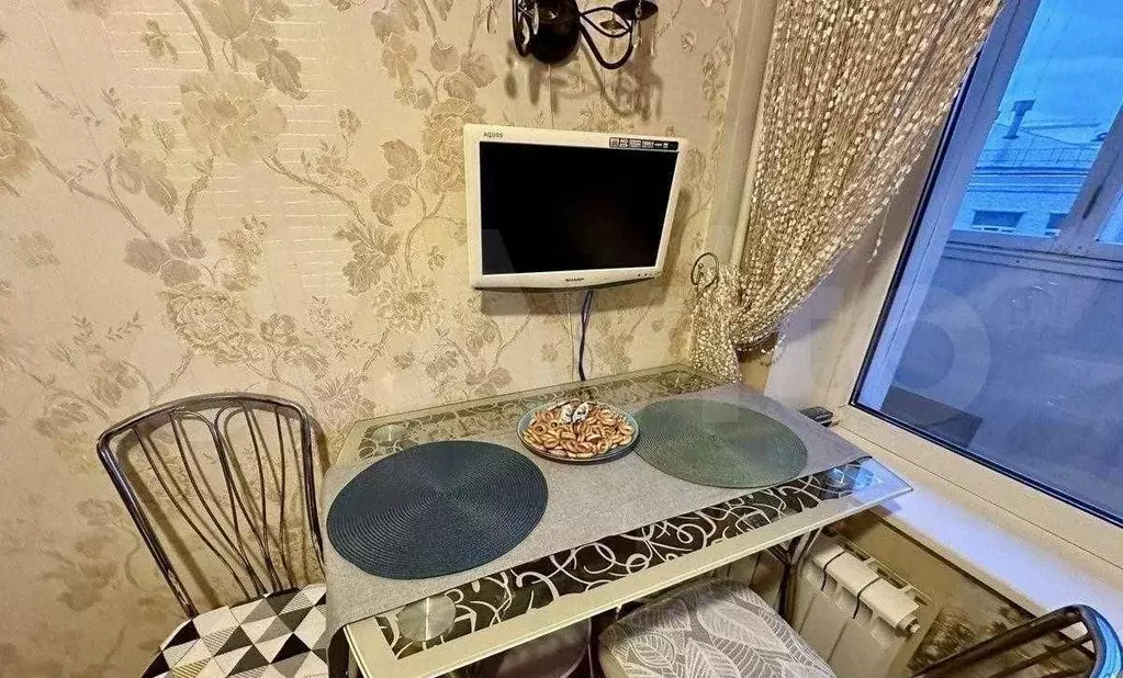 2-к. квартира, 40 м, 6/15 эт. - Фото 1