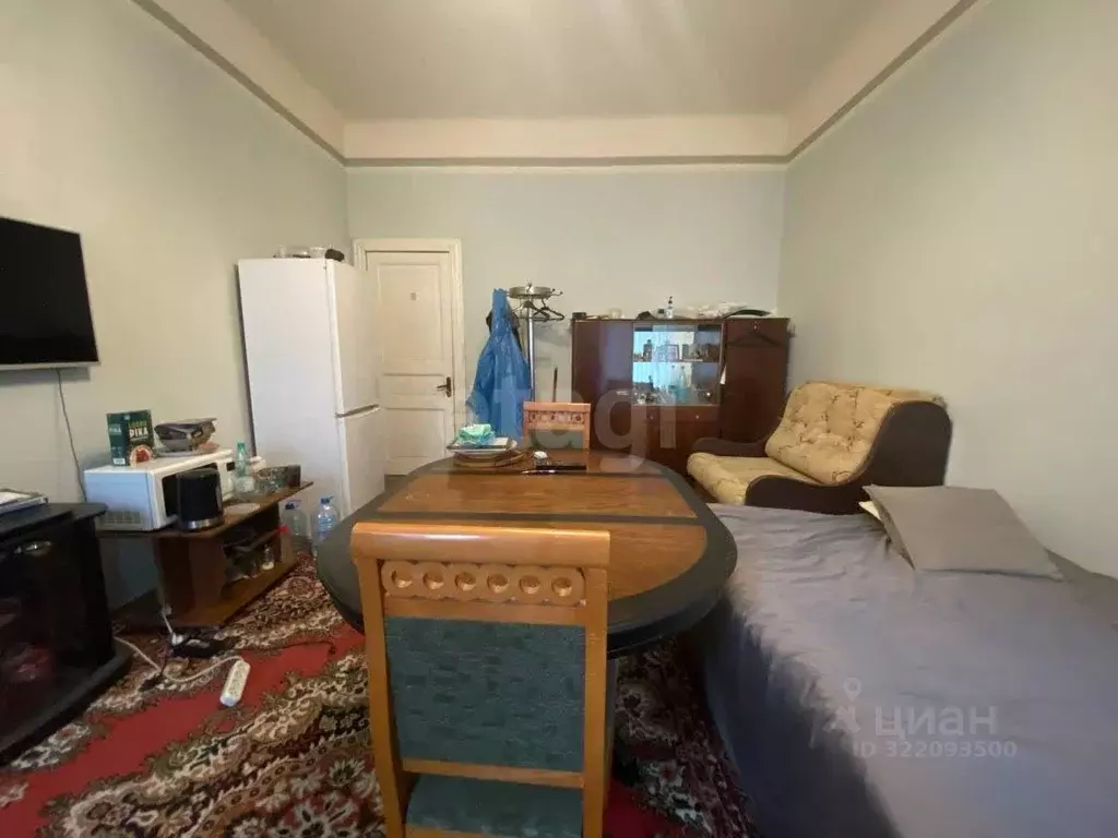 Комната Санкт-Петербург ул. Льва Толстого, 4 (21.0 м) - Фото 2