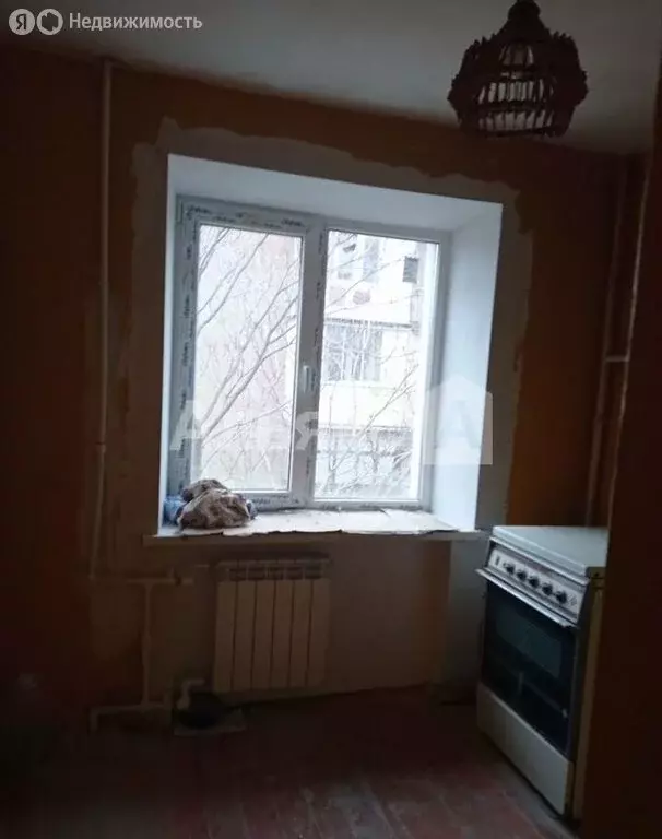 3-комнатная квартира: Каменск-Шахтинский, улица Щаденко, 80Б (51.7 м) - Фото 2