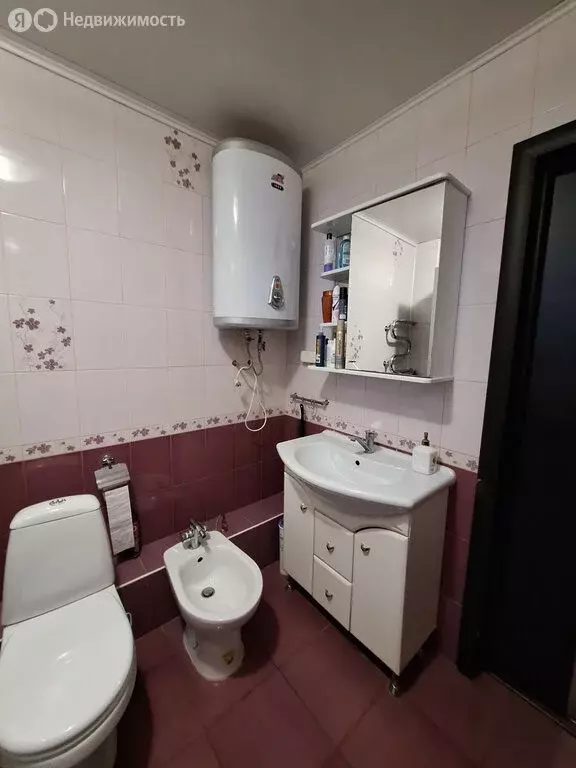 2-комнатная квартира: Саратов, Песочная улица, 1 (50 м) - Фото 0