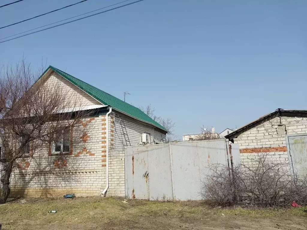 Ул петровского волгоград. Волгоград советские фото. Дом на Петровской Волгоград фото.