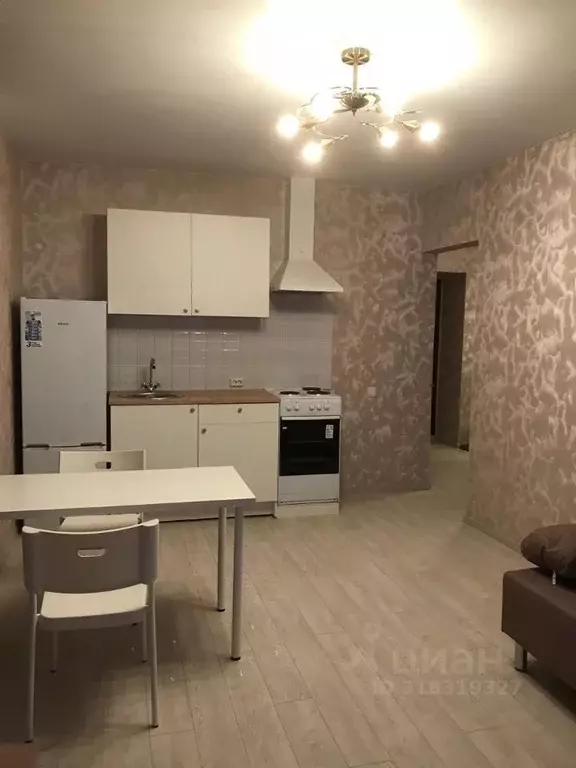 2-к кв. Алтайский край, Барнаул ул. Антона Петрова, 221Г (40.0 м) - Фото 1
