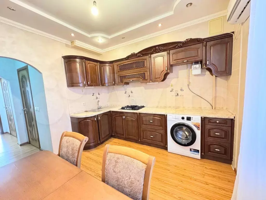 1-к. квартира, 41,5 м, 9/10 эт. - Фото 0