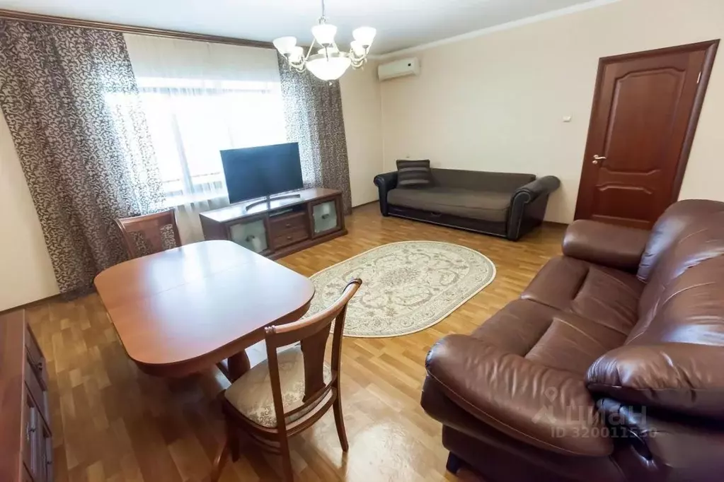 2-к кв. Самарская область, Тольятти Спортивная ул., 8 (72.0 м) - Фото 2