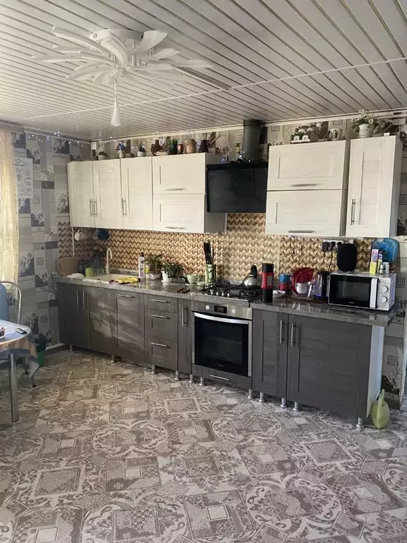 Дом в Волгоградская область, Суровикино Крестьянская ул., 13 (60 м) - Фото 0