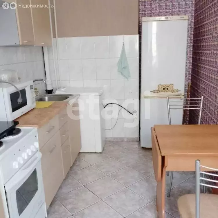 4-комнатная квартира: Пермь, улица Свободы, 21 (76.3 м) - Фото 0