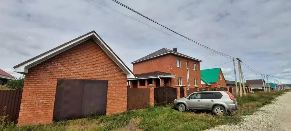 Коттедж в Башкортостан, Уфимский район, Николаевский сельсовет, с. ... - Фото 1