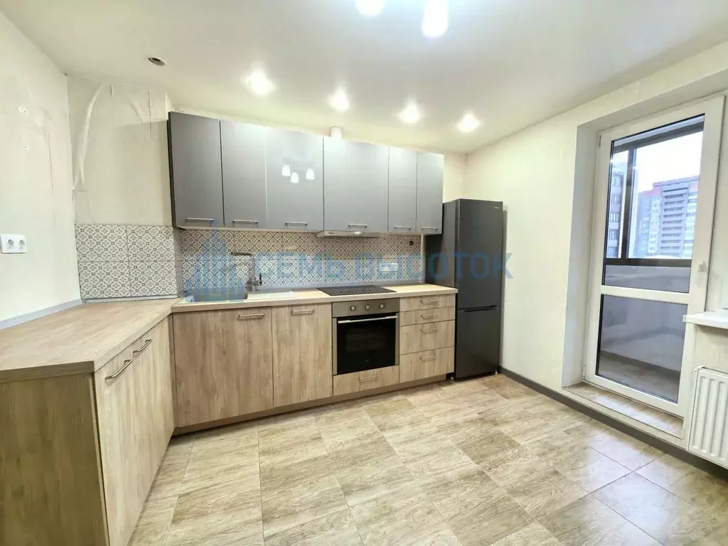 2-к кв. Московская область, Серпухов Юбилейная ул., 15 (51.1 м) - Фото 2