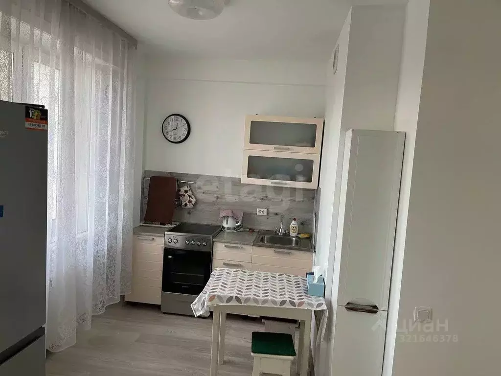 Студия Бурятия, Улан-Удэ ул. Современная, 6 (33.1 м) - Фото 0