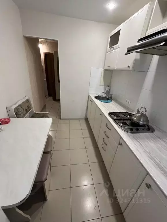 1-к кв. Саратовская область, Саратов ул. Имени И.С. Кутякова, 63 (37.0 ... - Фото 2