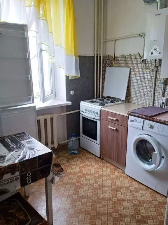 2-к кв. Крым, Симферополь ул. Севастопольская, 24/1 (48.0 м) - Фото 1