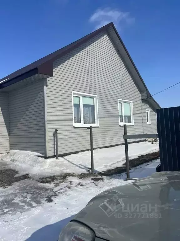 Дом в Омская область, Омский район муниципальный округ, д. Петровка ... - Фото 1