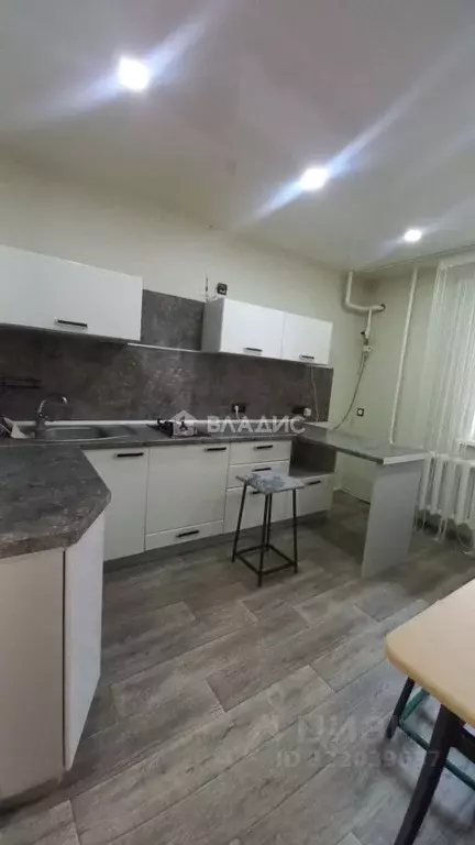 2-к кв. Владимирская область, Владимир ул. Нижняя Дуброва, 52к1 (52.0 ... - Фото 0