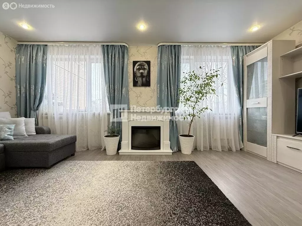 3-комнатная квартира: Санкт-Петербург, Малая Балканская улица, 36к1 ... - Фото 1