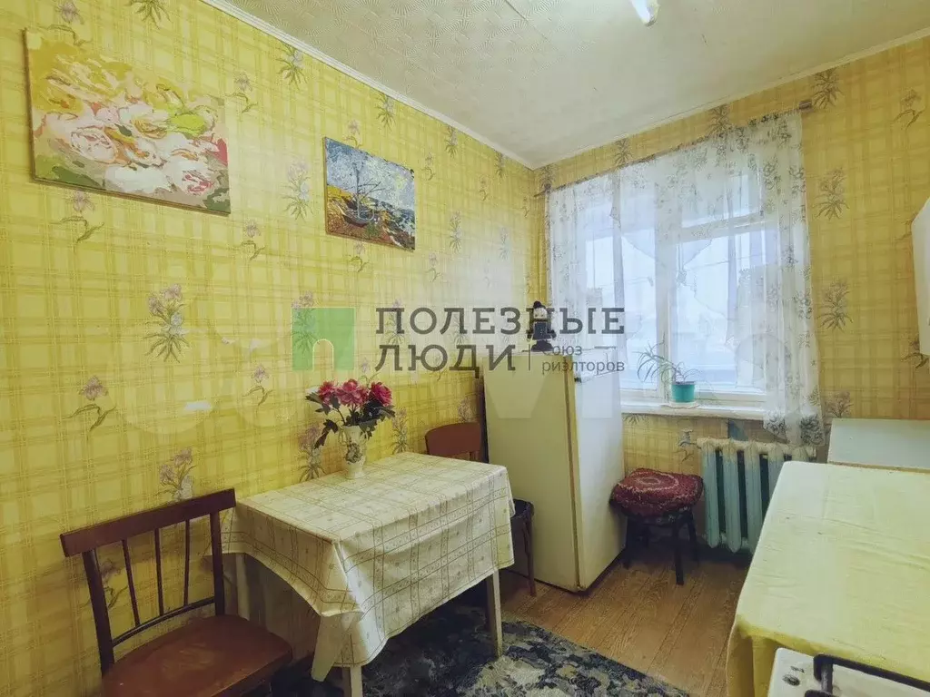 2-к. квартира, 50 м, 3/3 эт. - Фото 1