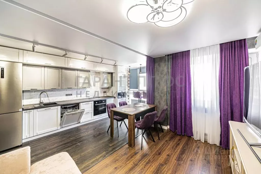 2-к кв. Липецкая область, Липецк ул. И.В. Свиридова, 14 (65.0 м) - Фото 1