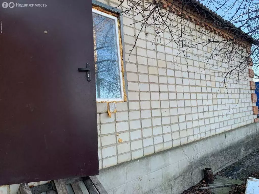 Дом в Каменск-Шахтинский, улица Тимирязева (70 м) - Фото 1