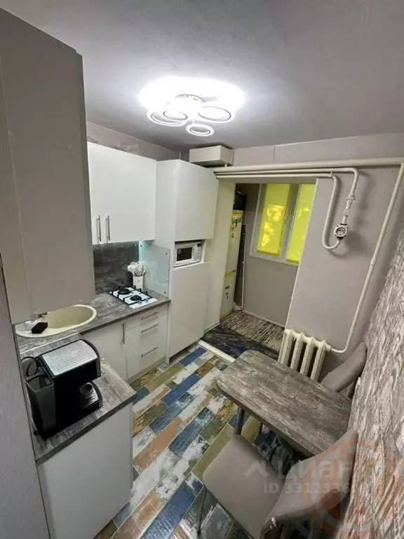 1-к кв. Крым, Сакский район, с. Уютное ул. Кирова, 6 (28.7 м) - Фото 1