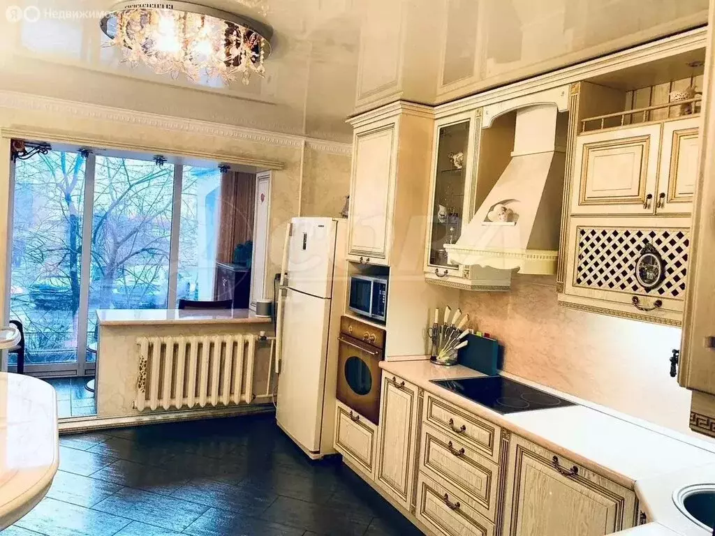 3-комнатная квартира: Тюмень, микрорайон Восточный-2, улица Ивана ... - Фото 1