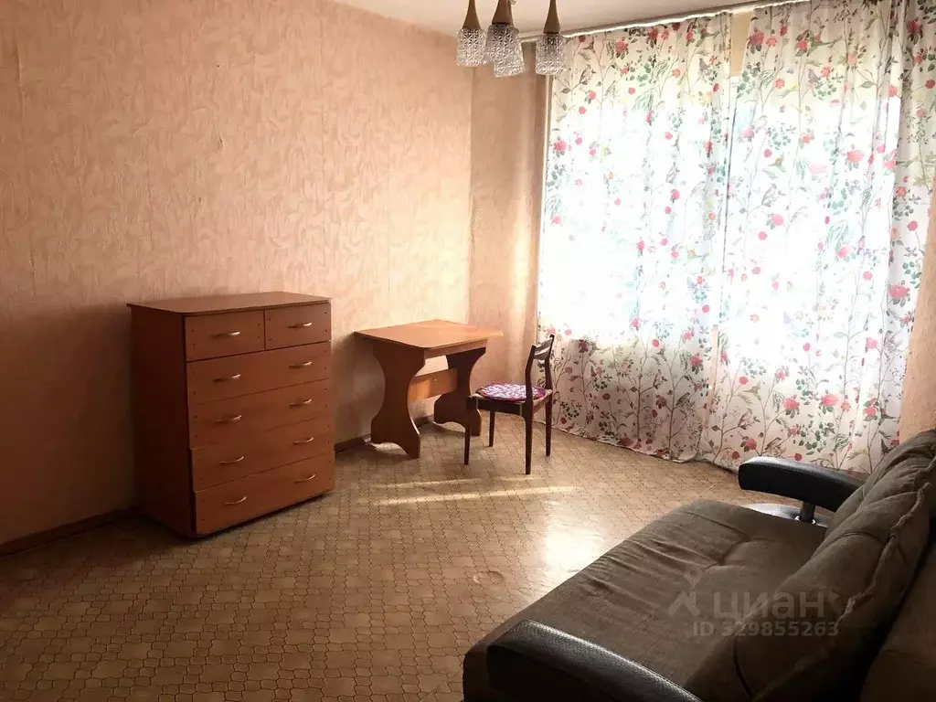 1-к кв. Омская область, Омск бул. Архитекторов, 3/8 (38.0 м) - Фото 1