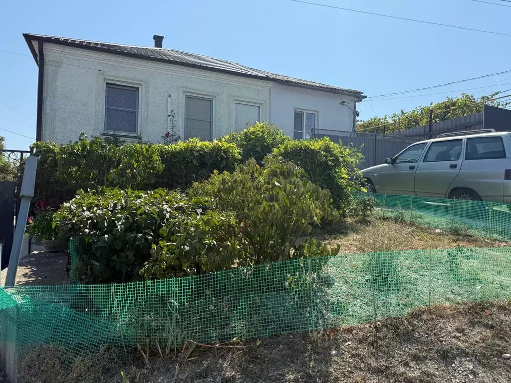 Дом в Краснодарский край, Новороссийск ул. Рубина, 82 (48 м) - Фото 1