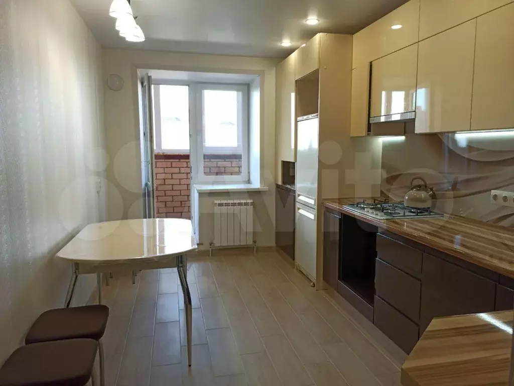 2-к. квартира, 58 м, 7/9 эт. - Фото 1