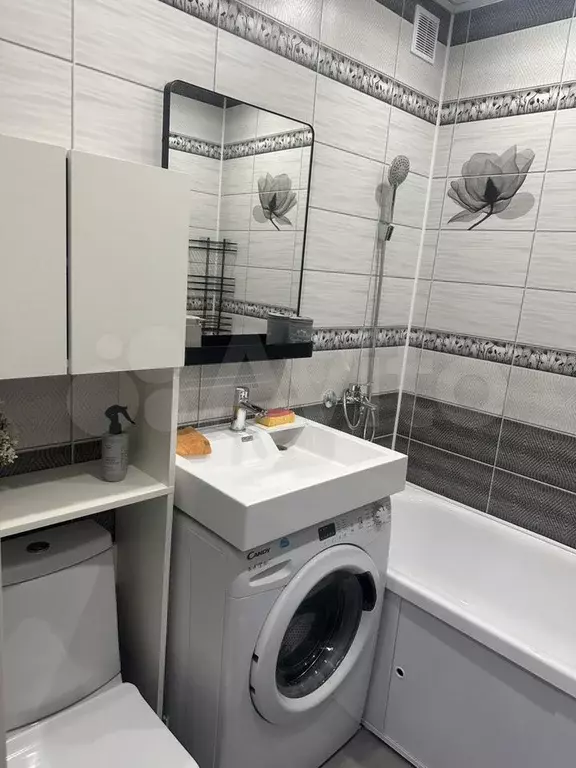 1-к. квартира, 32 м, 2/5 эт. - Фото 0