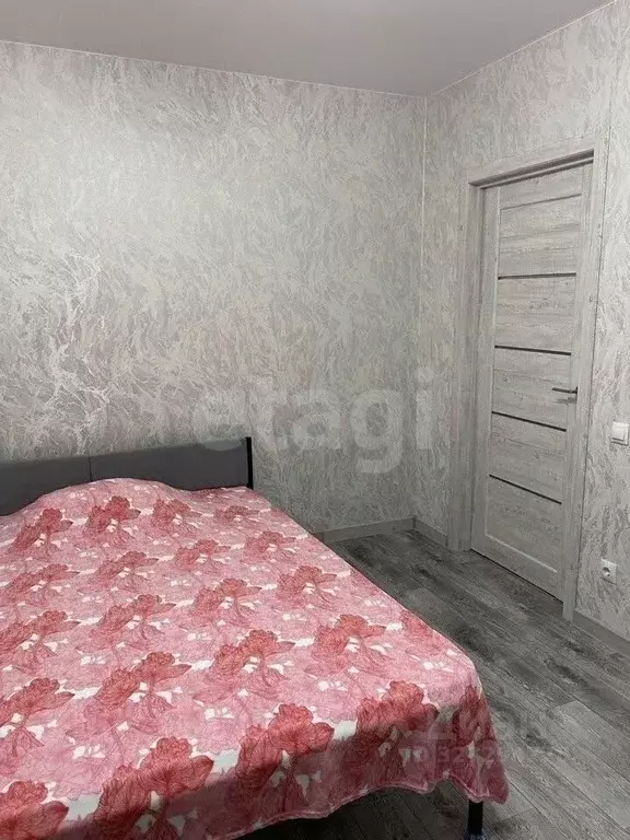 1-к кв. Тюменская область, Тюмень ул. Василия Малкова, 12 (34.0 м) - Фото 1