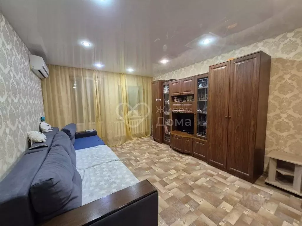 3-к кв. Волгоградская область, Волгоград Жилгородок мкр, ул. ... - Фото 1