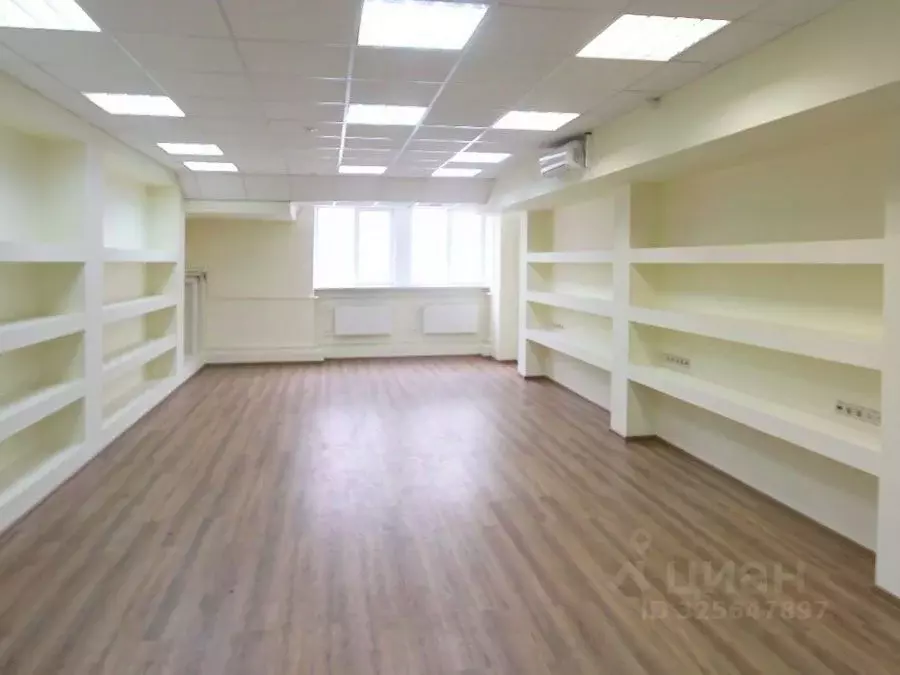 Офис в Москва ул. Орджоникидзе, 11С3 (124 м) - Фото 1