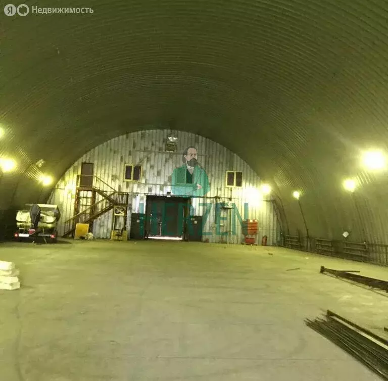 Склад (1040 м) - Фото 1