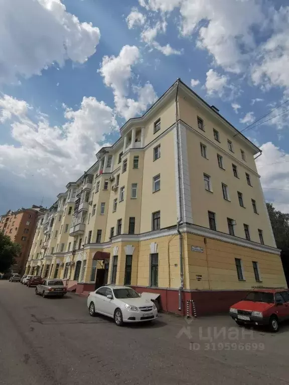 2-к кв. Орловская область, Орел Почтовый пер., 16 (53.4 м) - Фото 0
