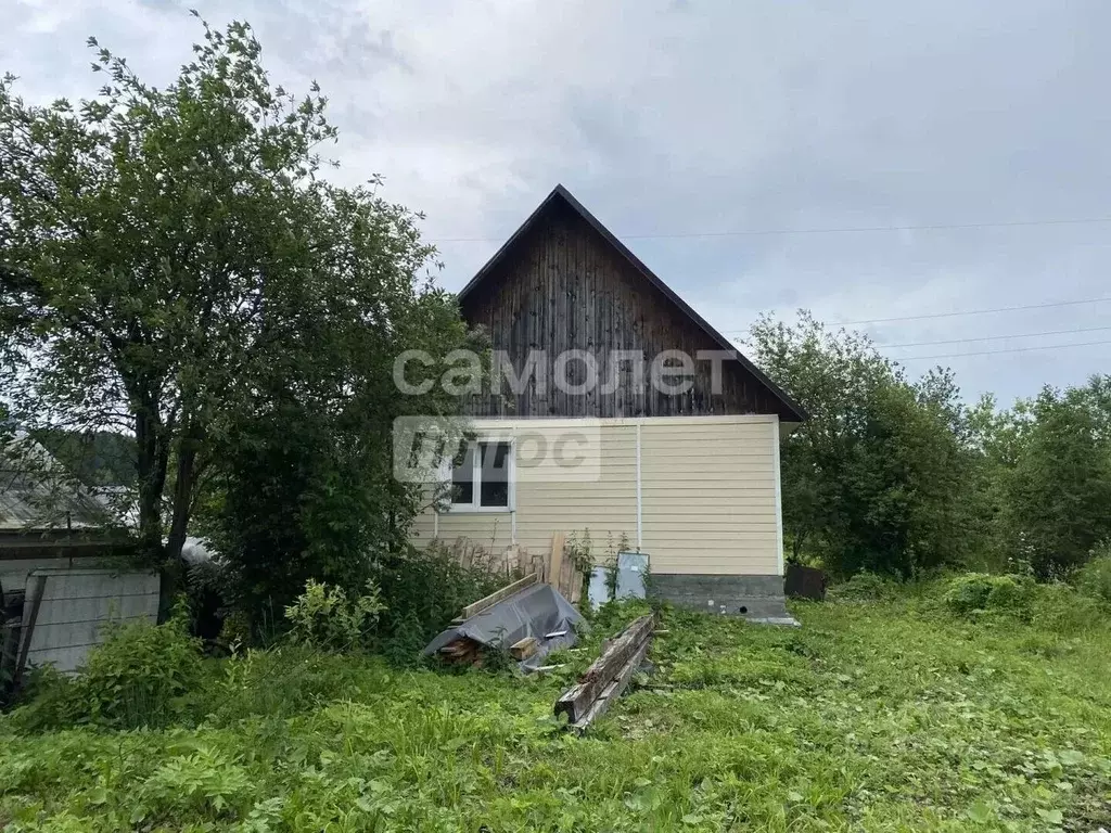 Дом в Свердловская область, Первоуральск ул. Вайнера (45 м) - Фото 1