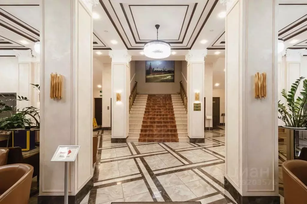 Комната Москва Суворовская пл., 2С3 (10.0 м) - Фото 1