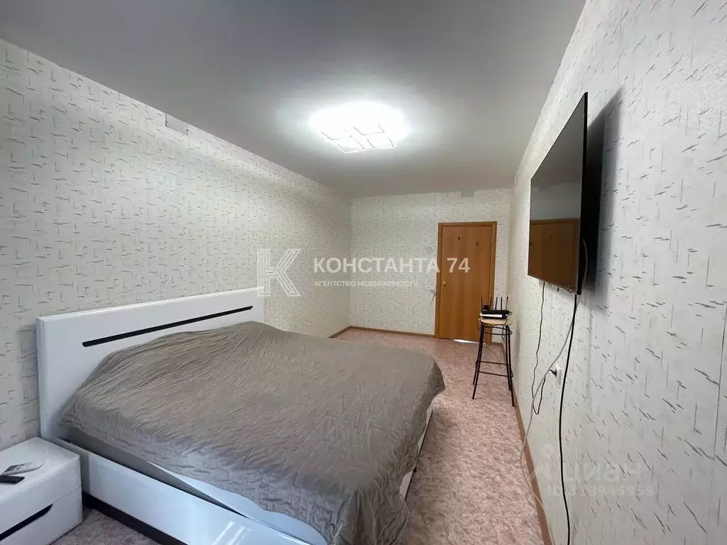 2-к кв. Челябинская область, Челябинск ул. Толбухина, 5 (57.0 м) - Фото 0