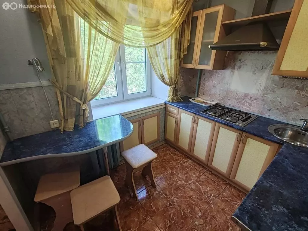 2-комнатная квартира: Рыбинск, проспект Ленина, 180 (45.5 м) - Фото 1