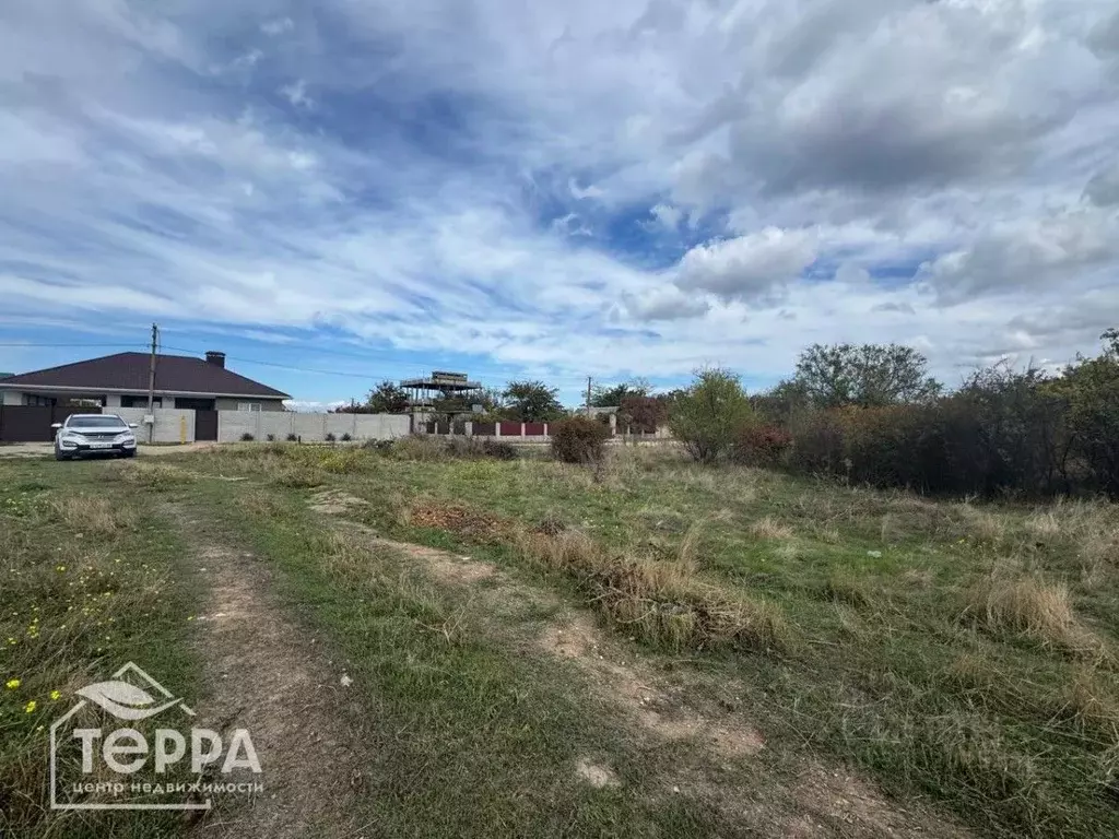 Участок в Крым, Раздольненский район, Чернышевское с/пос, с. Портовое ... - Фото 2
