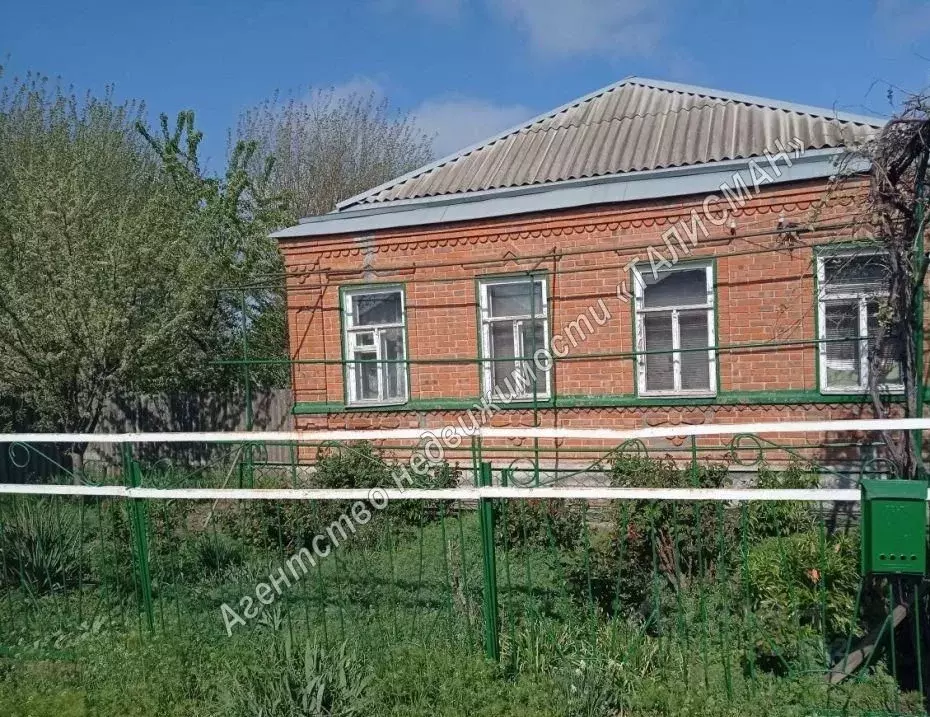 Дом в Ростовская область, Неклиновский район, Новобессергеневское ... - Фото 1