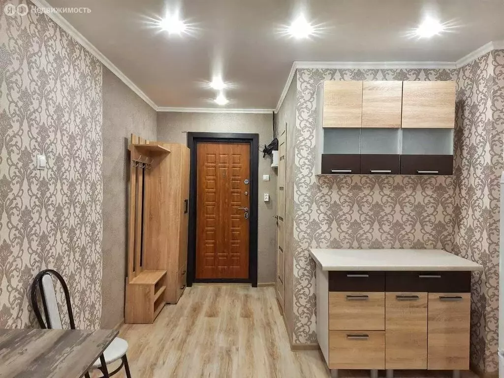 Квартира-студия: Старый Оскол, микрорайон Молодогвардеец, 1 (17 м) - Фото 1
