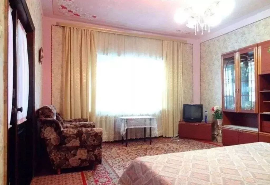 Дом в Краснодарский край, Геленджик Абрикосовая ул., 2 (84 м) - Фото 1