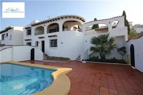 Welllooked after villa with private pool 4 bedrooms and fantastic sea . - Фото 0