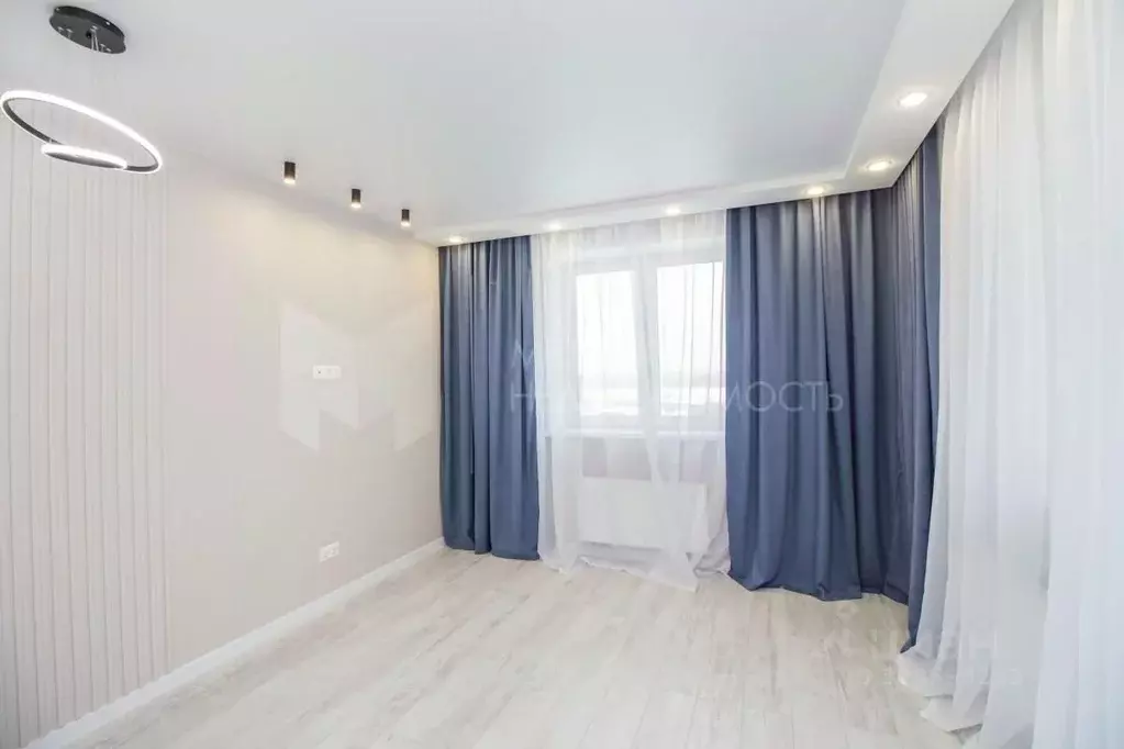 1-к кв. Тюменская область, Тюмень Дамбовская ул., 25к1 (33.3 м) - Фото 1