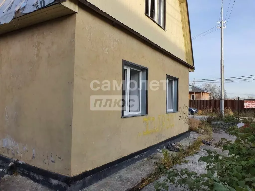 Дом в Ханты-Мансийский АО, Сургут Сургутская ул., 7 (157 м) - Фото 1