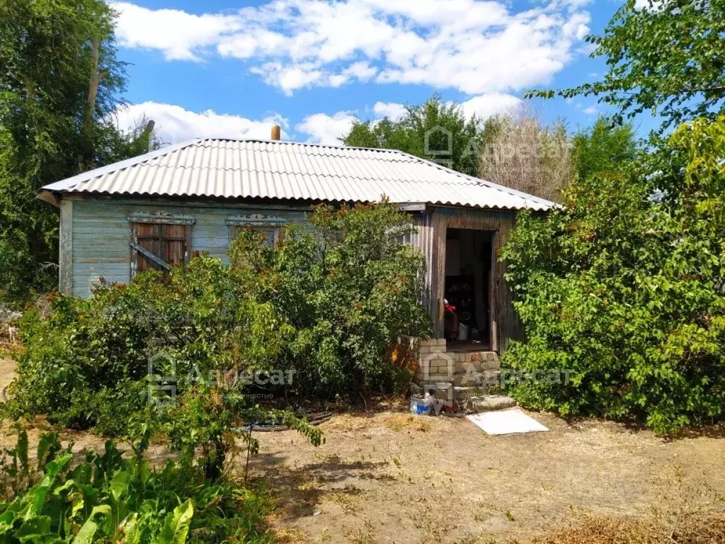 Дом в Волгоградская область, Светлоярский район, Кировское с/пос, ... - Фото 1