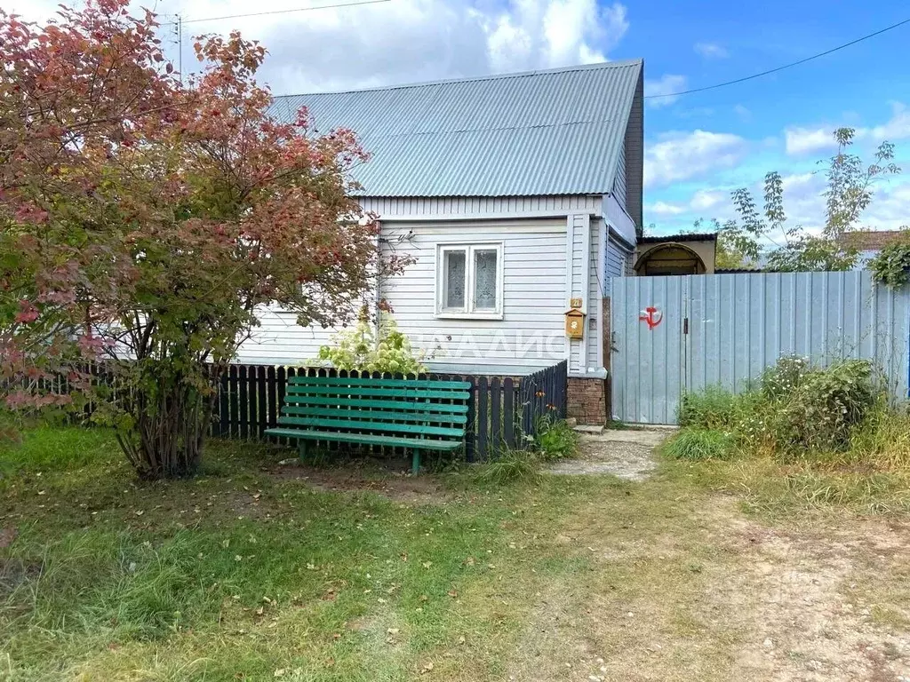 Дом в Калужская область, Дзержинский муниципальный округ, Полотняный ... - Фото 1