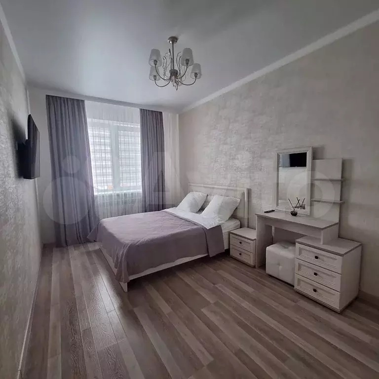 2-к. квартира, 65 м, 1/3 эт. - Фото 0