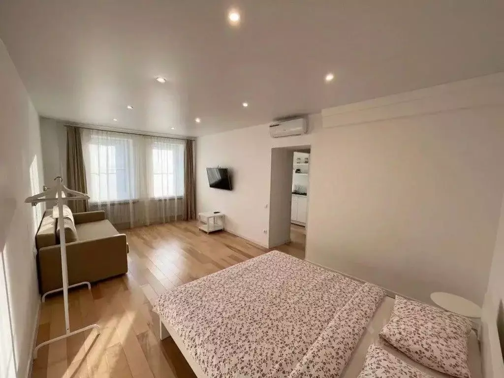 1-к кв. Приморский край, Владивосток Семеновская ул., 9 (45.0 м) - Фото 1